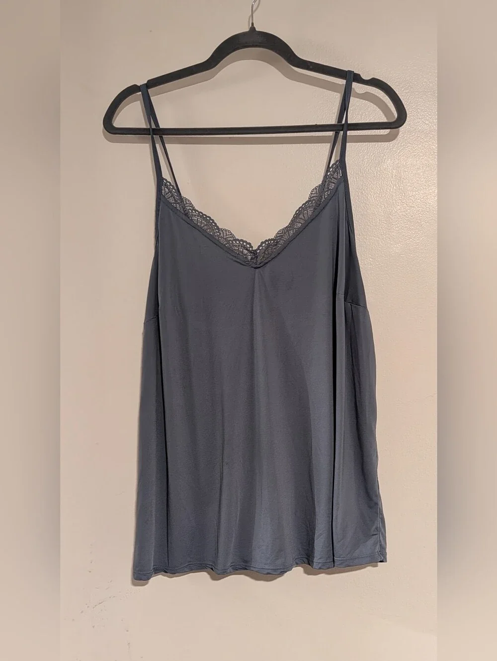 Cacique selling nwot